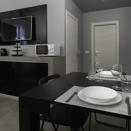 Apartament Italianway - Tiraboschi 4 *